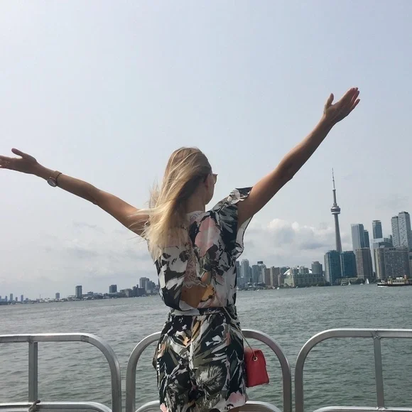 Club Monaco Ionita Floral Ruffle Romper Green White 00/XXS - Picture 4 of 4